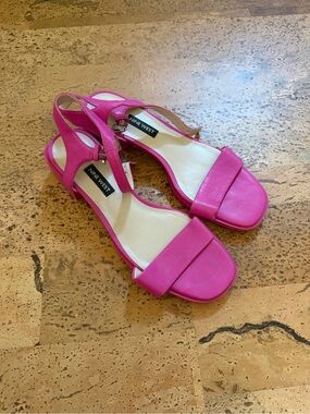 Nine West Hot Pink Slingback Open-Toe Heel Sandals